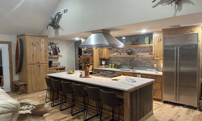 Farmerville House | Hideaway Lodge in the Pines, home with coziness, comforts of home