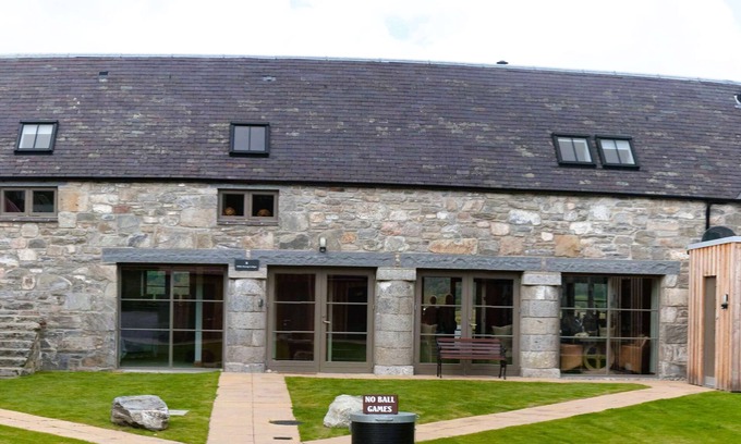 Kingussie House | Hideaway Lodge - Retreat Group