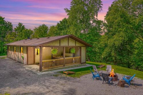 Logan House | Hideaway Pines