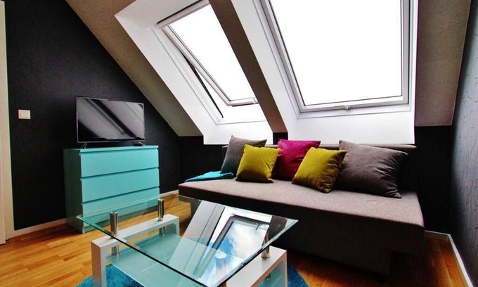 Landstrasse Apartment | Hideaway Suite Danube Canal
