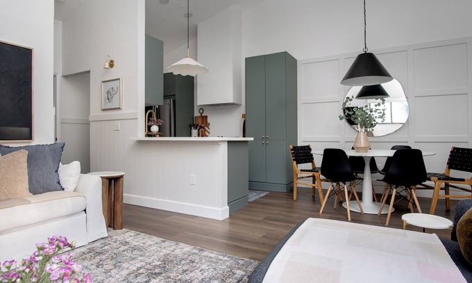 Gainesville House | High design & coziest comforts