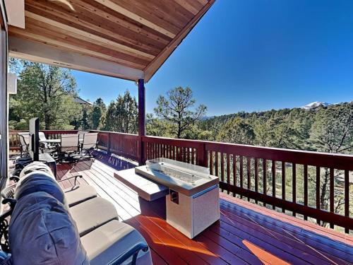 Ruidoso House | High Expectations