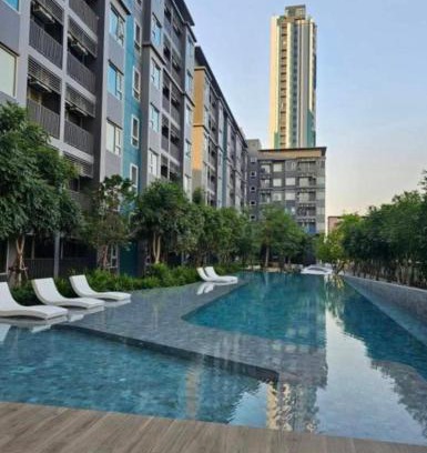 Ramkhamhaeng Apartment | High Floor Luxury Studio with Great Views