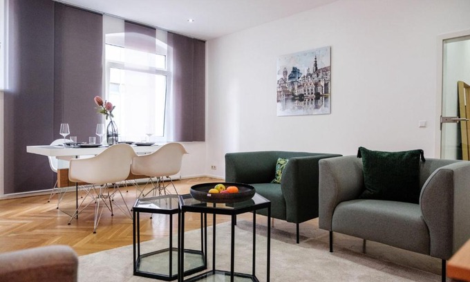 Mitte Apartment | High Loft I zentral und modern