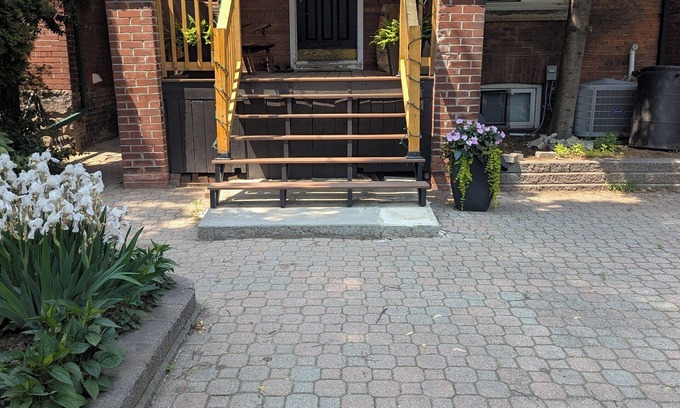 Junction Triangle House | High Park Gem