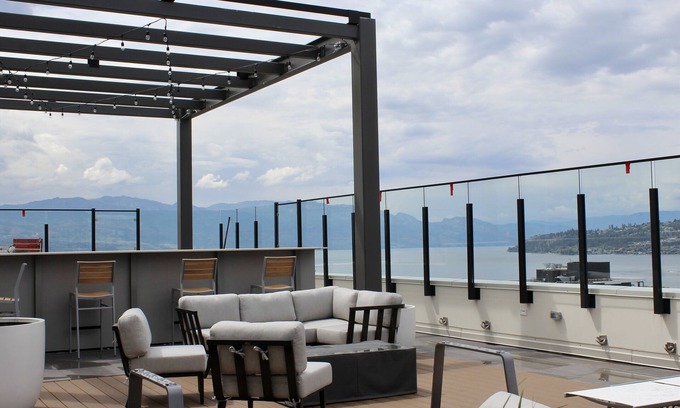 Downtown Kelowna Apartment | High Rise: One-Bedroom Downtown Condo
