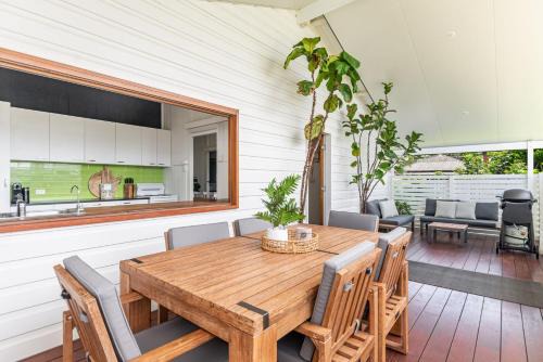 Yamba House | High Three - Downtown Beach House