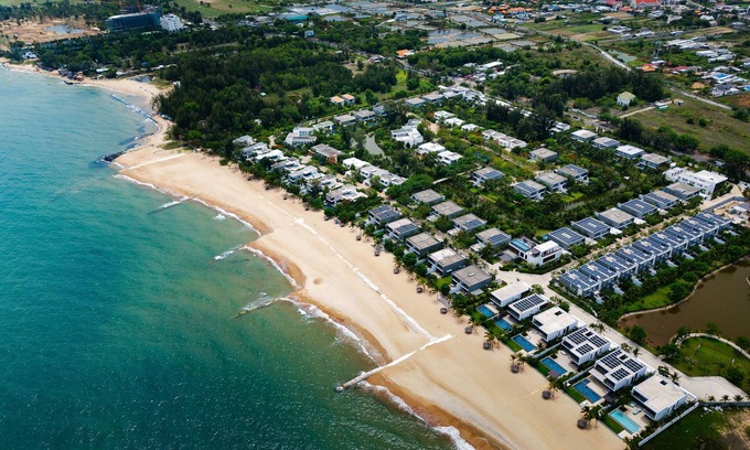 Phuoc Thuan Villa | HighEnd villa in Sanctuary Ho Tram Luxury Resort by SSens Homes