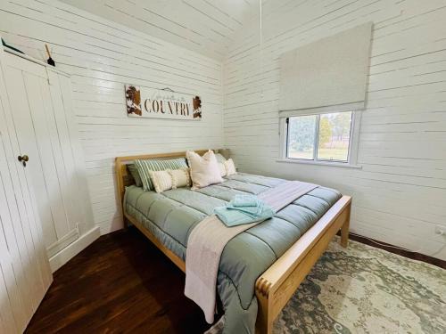 Kooroongarra House | Highland Cattle Farm Stay at Elveden by Narraburra