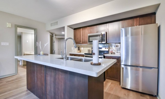 Oro-Medonte Condo | Highland Hideaway 2BR Condo Pool & Spa Daily