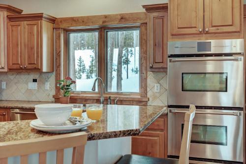 The Highlands House | Highlands Trail House Holiday home