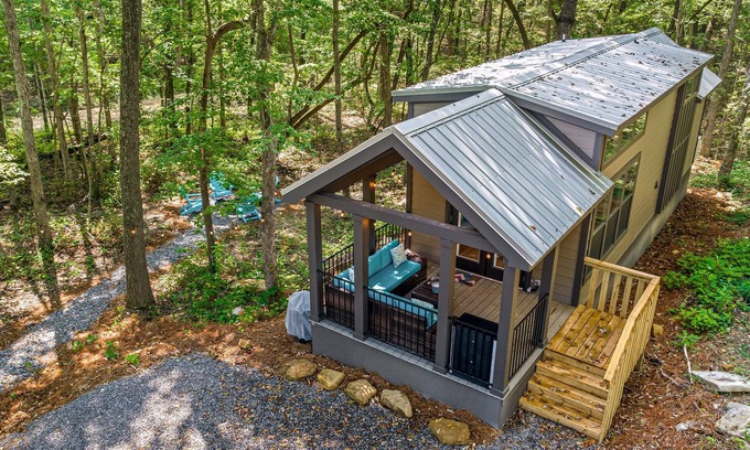 Mentone House | Hiker's Haven - a tiny home for big adventures