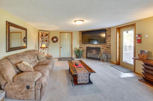 Hill City House | Hill City Hideaway Near Mt Rushmore and Hiking