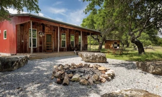 Dripping Springs Cabin | Hill Country Cabin on Private 36 Acres