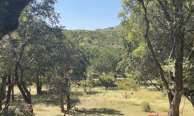 Blanco House | Hill Country Haven (Better than any Hotel!)