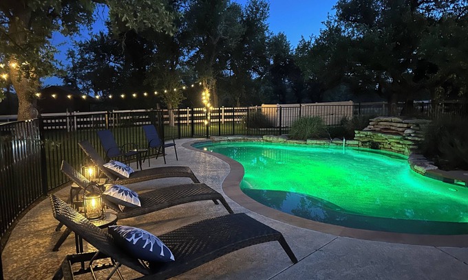 Dripping Springs House | HILL COUNTRY RETREAT - Pool, Spa, 55 acres -Only 4 miles to Downtown Dripping!
