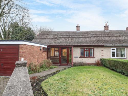 Cefn-mawr House | Hillcrest