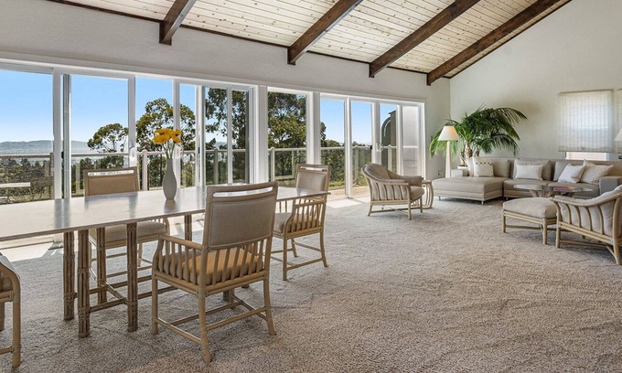 Shepherd Canyon House | Hillcrest Terrace - Quiet Luxury with Bay Views