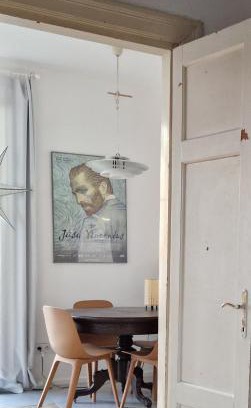 Vilnius House | Hillside view house with garden, private parking, quiet location - 12 min to Old town anytime, Long stays welcome