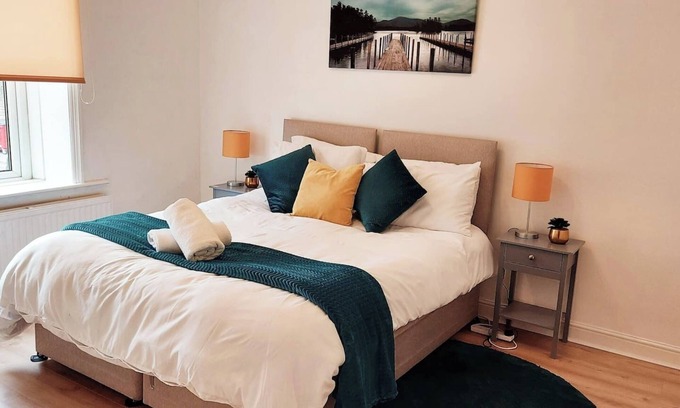 Sheffield Apartment | HILLTOP PLACE SUITES: near City Centre
