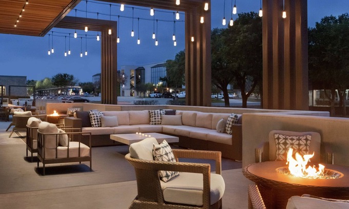 North Burnet Hotel | Hilton Garden Inn Austin North - Near the Domain