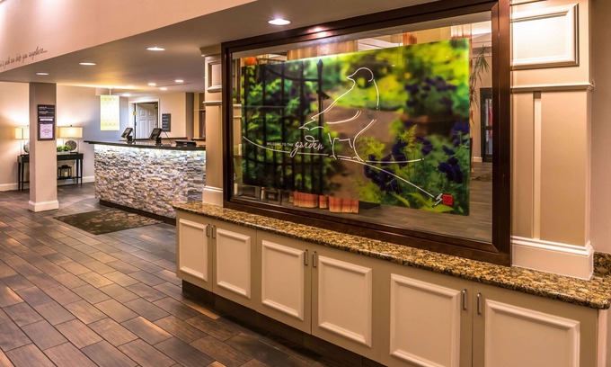 Southfield Hotel | Hilton Garden Inn Detroit - Southfield, MI