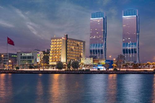 Bayraklı Hotel | Hilton Garden Inn Izmir Bayrakli