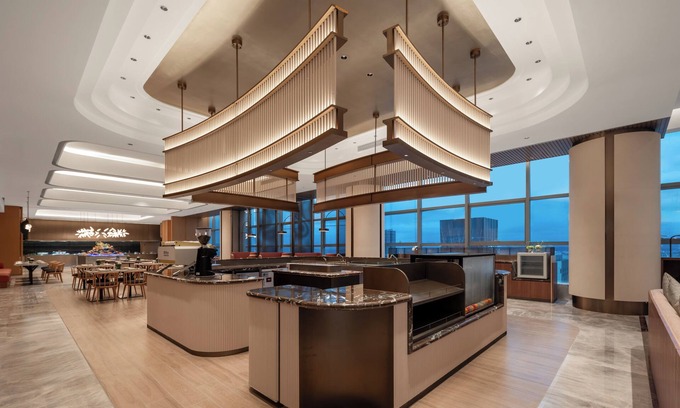 Guandu Hotel | Hilton Garden Inn Kunming Wujiaba