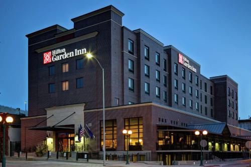 Downtown Lincoln Hotel | Hilton Garden Inn Lincoln Downtown/Haymarket