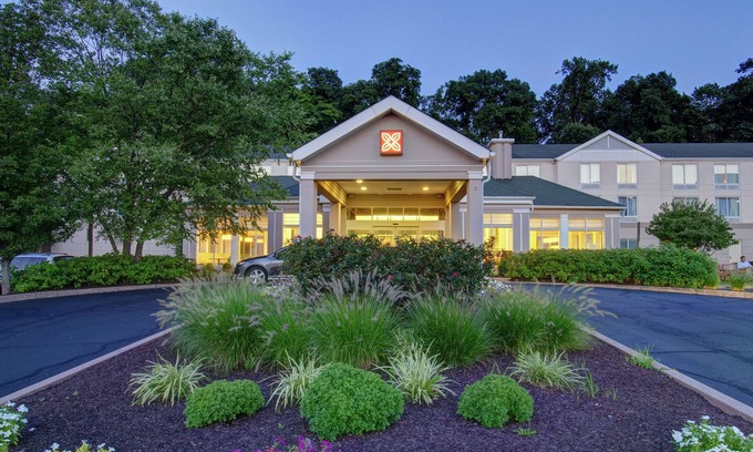 Norwalk Hotel | Hilton Garden Inn Norwalk