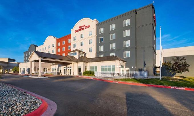 Council Bluffs Hotel | Hilton Garden Inn Omaha East/Council Bluffs