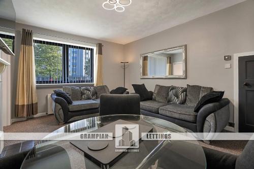 Central Aberdeen Apartment | Hilton Road Apartment - Grampian Lettings