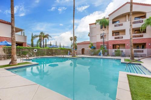 Palo Verde Hotel | Hilton Vacation Club Varsity Club Tucson