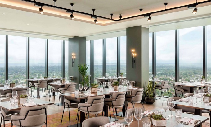 Woking Hotel | Hilton Woking