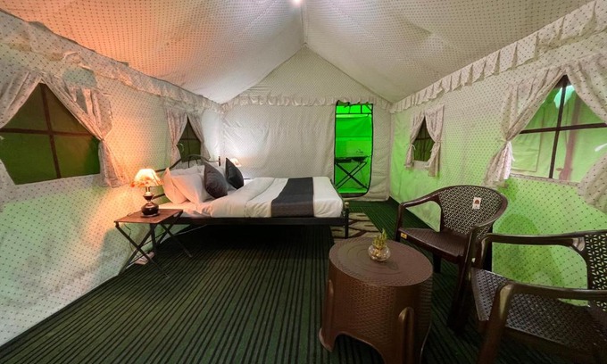 Gadherni Hotel | Himalayan Root Swiss Cottage Tents - Camping with Bonfire