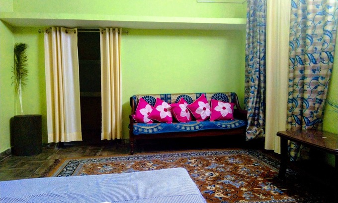 Kaul House | Himalayan View,Chirpy Morning