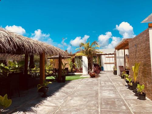 Hanimaadhoo Hotel | Himeyn Beach Inn - Ocho Homes by Eight Continents