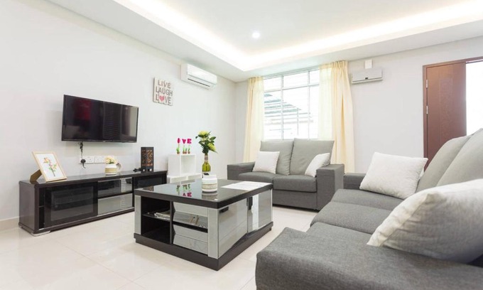 Tanjung Aru House | Hin Loi Homes