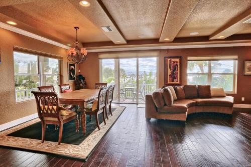 Gulfport House | Hippie Haven