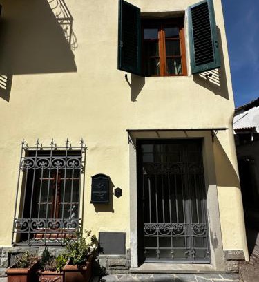 Bucine Apartment | Historic apartment