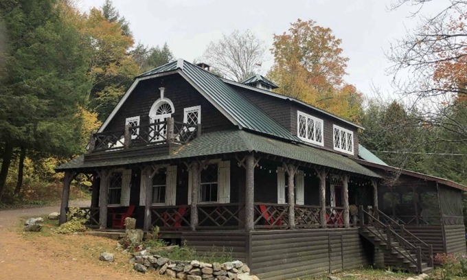 Tupper Lake Cabin | Historic Carriage House - Lake Shore Community, Upper Saranac Lake Access