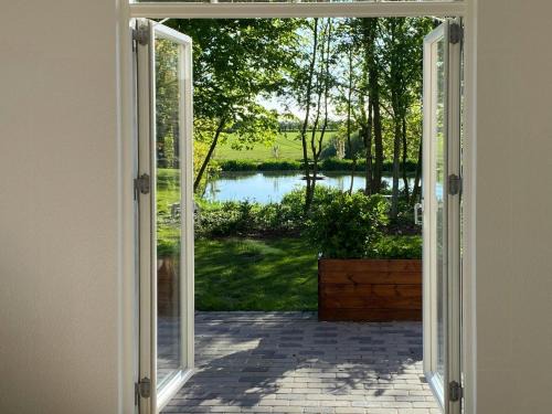 Branderup J House | Historic Cottage By The Lake In South Jutland