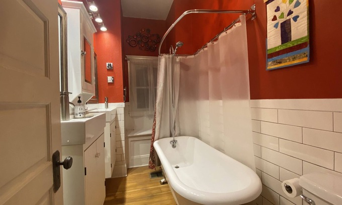 Governmental Mall House | Historic Downtown House - Minutes from Diamondback’s Chase Field!
