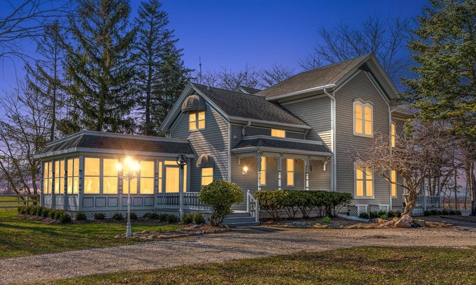 Elkhorn House | Historic Farmhouse with 157 acres- Elkhorn, WI. Featuring Horse Stable!