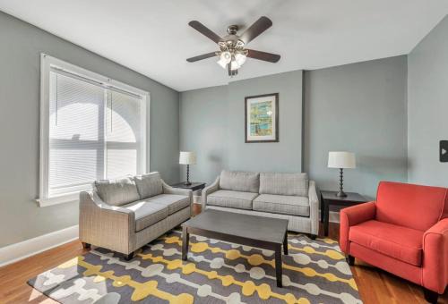 Downtown St. Louis House | Historic First Floor Unit in McKinley Heights STL 1W