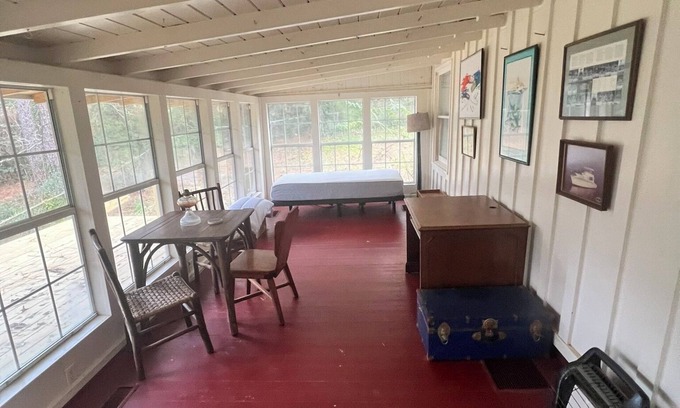 Fairhope Cottage | Historic GrandHotelFishCamp.com Cottage on Fish River in Fairhope, AL