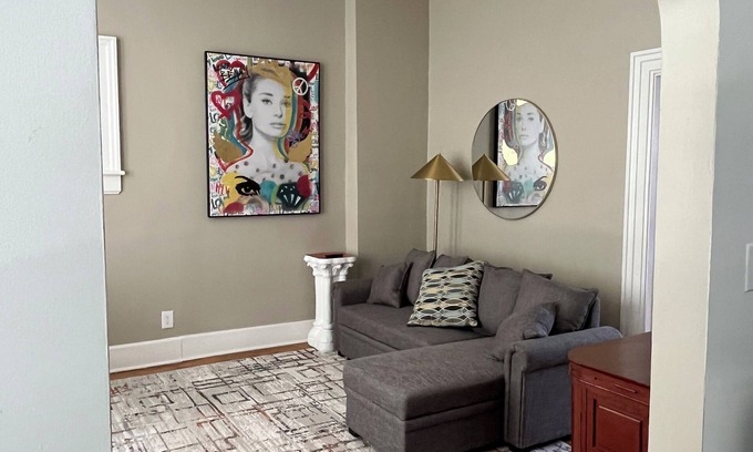 Davenport Apartment | Historic Hangout in the center of Davenport Iowa.