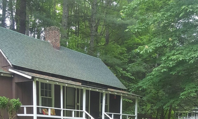 Crumpler Cabin | Historic Healing Spring
