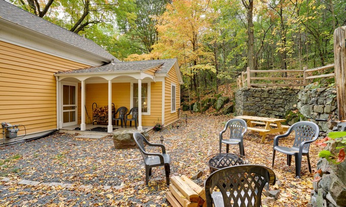 Taylors Falls House | Historic Home in Taylors Falls w/Patio & Fire Pit