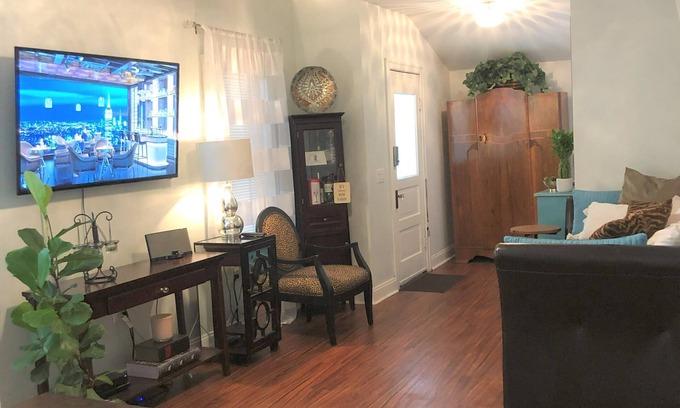 Lakeland House | Historic Home Steps from Florida Southern, Lake Morton and Lake Hollingsworth